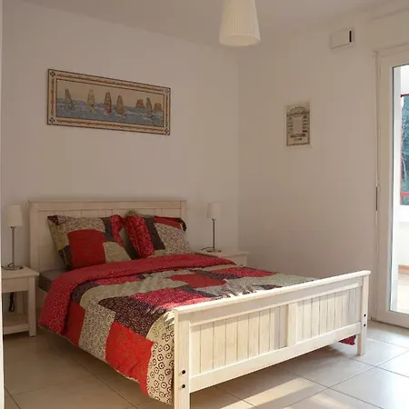 Apartment Hendaye- T2 3*-wifi-350m Plage-terrasse-garage Hendaye